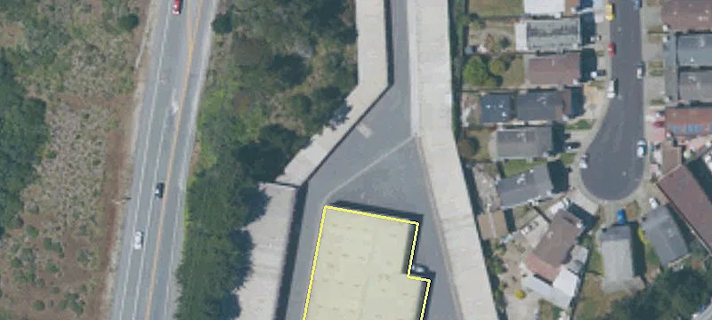 1050 King Dr