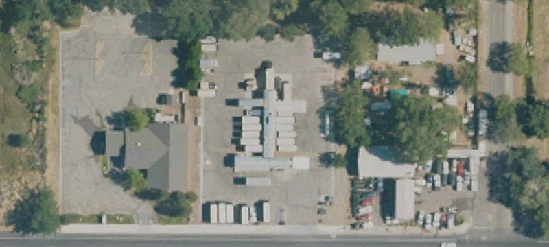 2915 Sierra Hwy