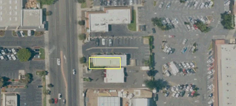 1132 Main St