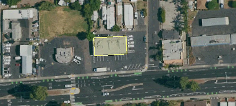 2300 Capitol Ave