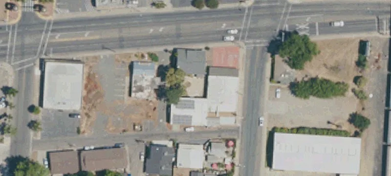 8 Lodi Ave