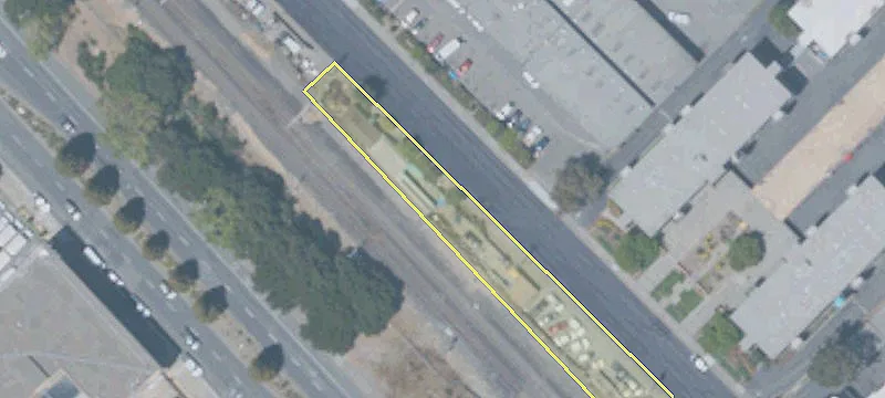 530 Old County Rd