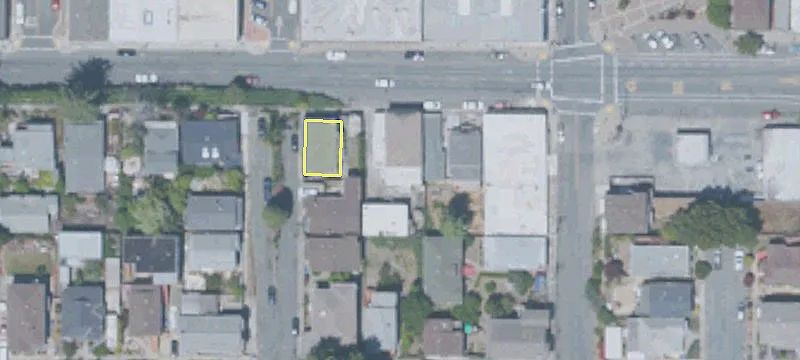 1325 Pomona St