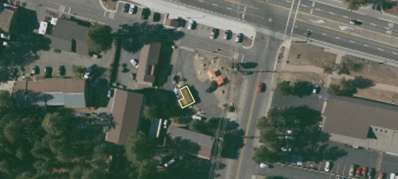 3141 Main St
