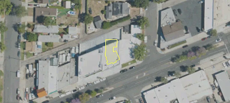 2207 Burbank Blvd