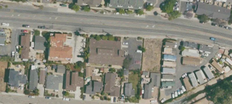 4667 Carpinteria Ave