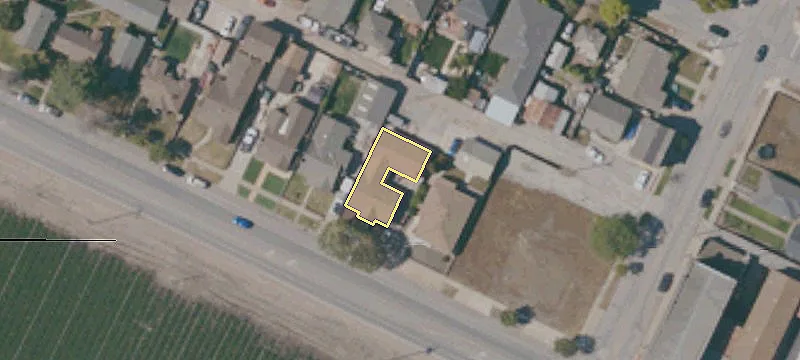 64 Spreckels Blvd