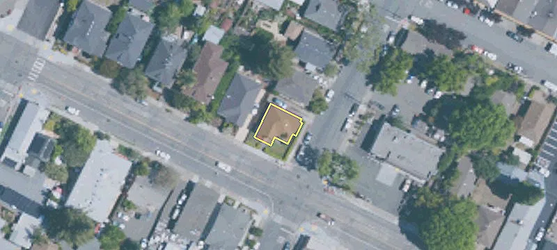 523 Petaluma S Blvd