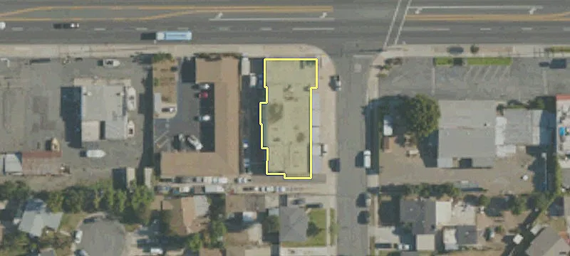 230 Whittier Blvd