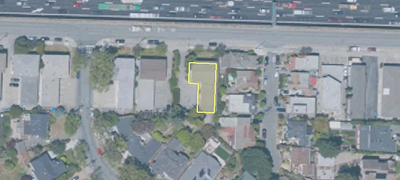 741 Rollins Rd