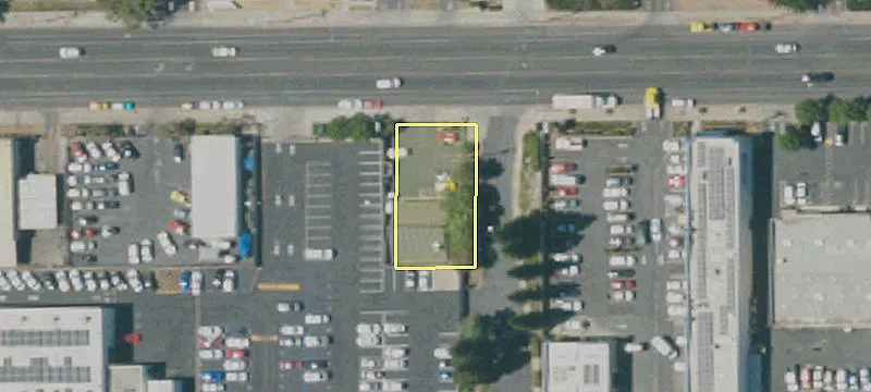 93 Sierra Ave