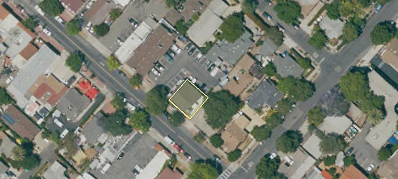 1412 San Andres St