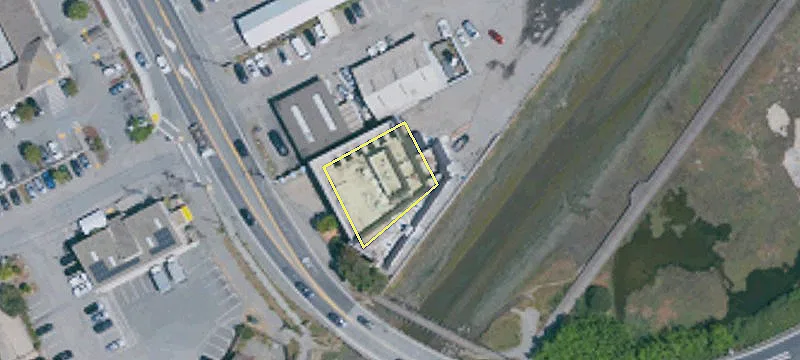 200 Shoreline Hwy