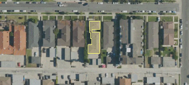 4422 Howard Ave