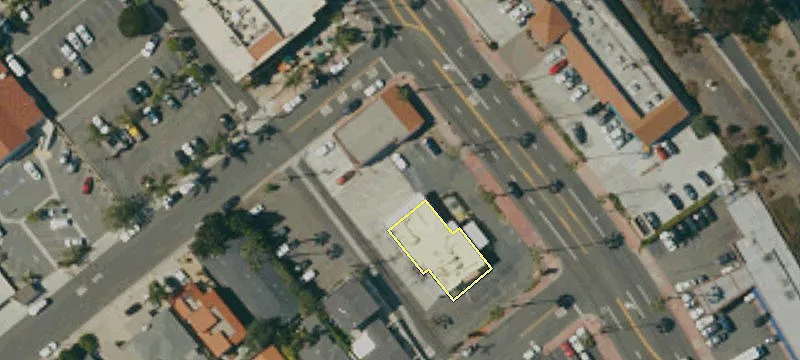 414 El Camino Real