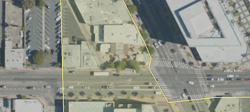 5203 Lankershim Blvd