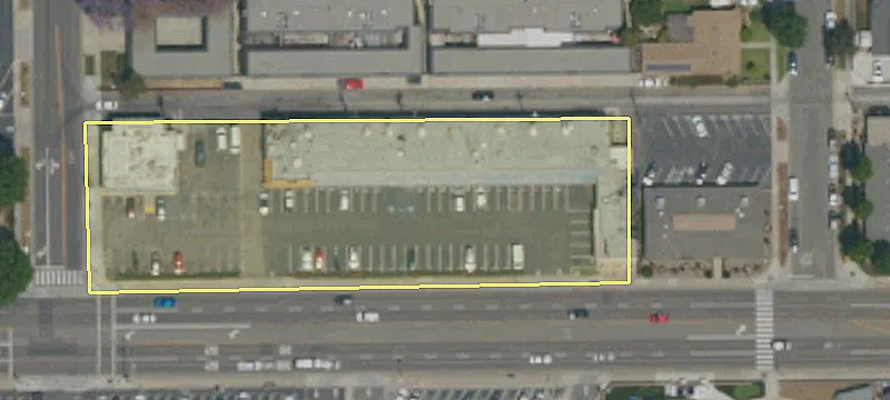 1341 Chapman Ave