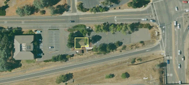 3370 Country Clb Dr