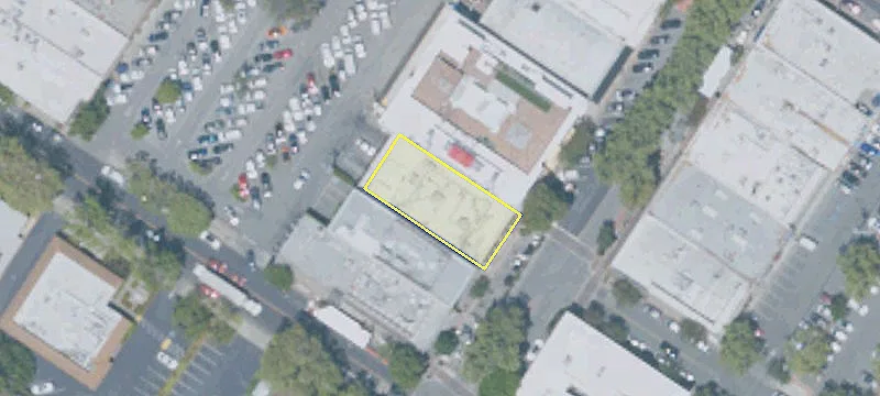 880 Santa Cruz Ave