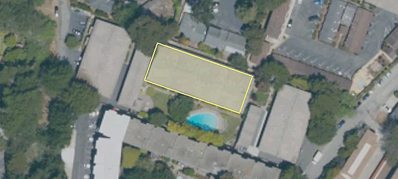 210 Grv Acre Ave