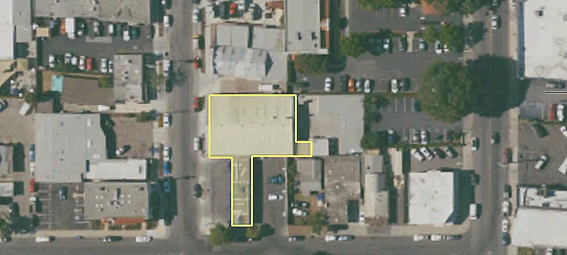 236 Magnolia Ave