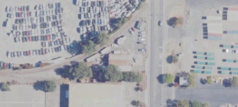 291 Pioneer Ave