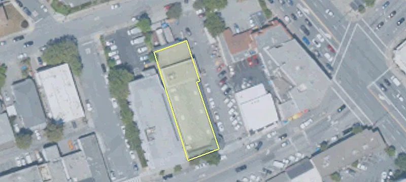 28 25th Ave