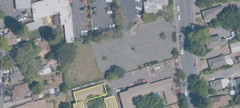 595 Dutton Ave