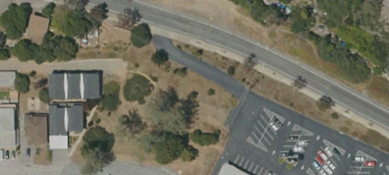 2490 Quintana Rd