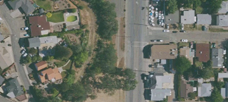 605 Main St