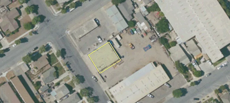 216 2nd St