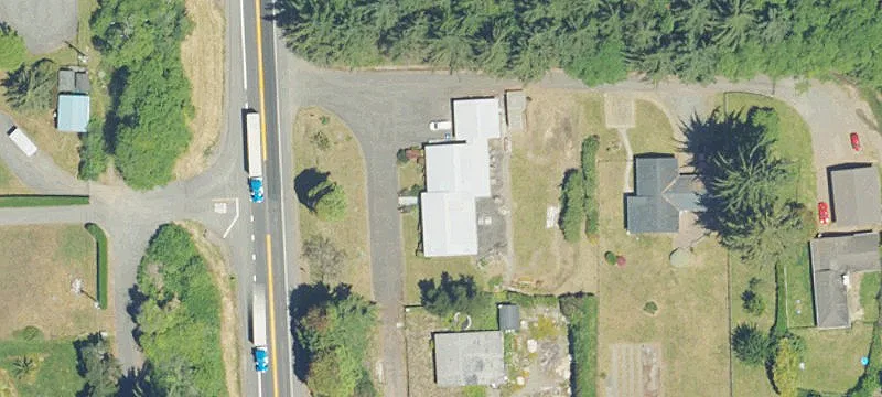 17295 Us Hwy 101st N