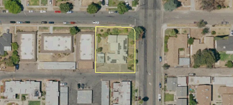 3341 Maple Ave