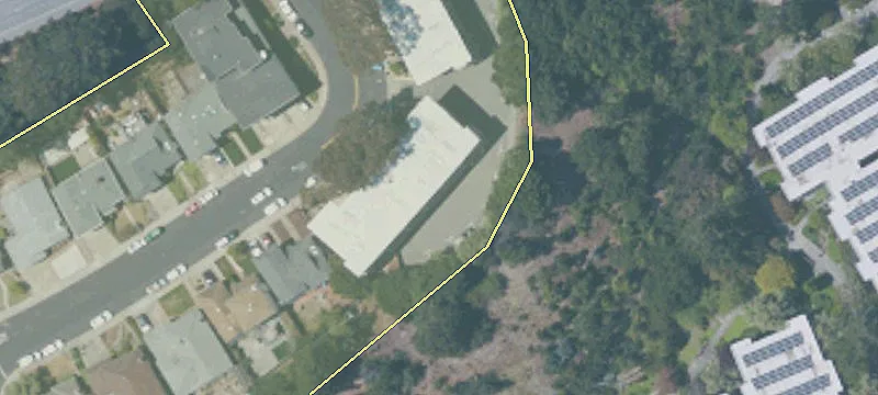 2221 Princeton Dr