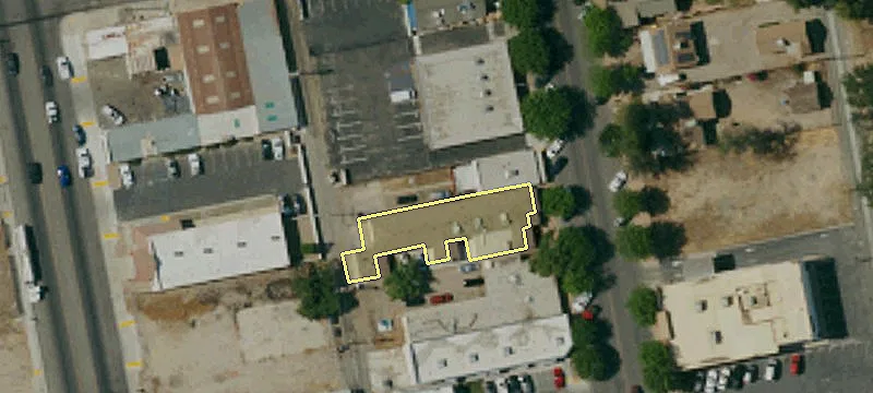 1319 Main St