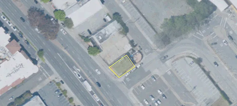 120 El Camino Real