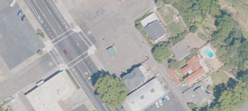 1060 Main St