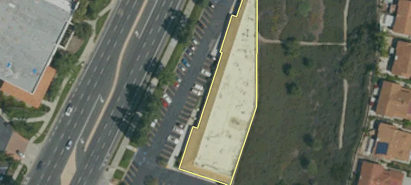 27932 La Paz Rd