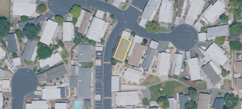 1123 Woodcrest Dr
