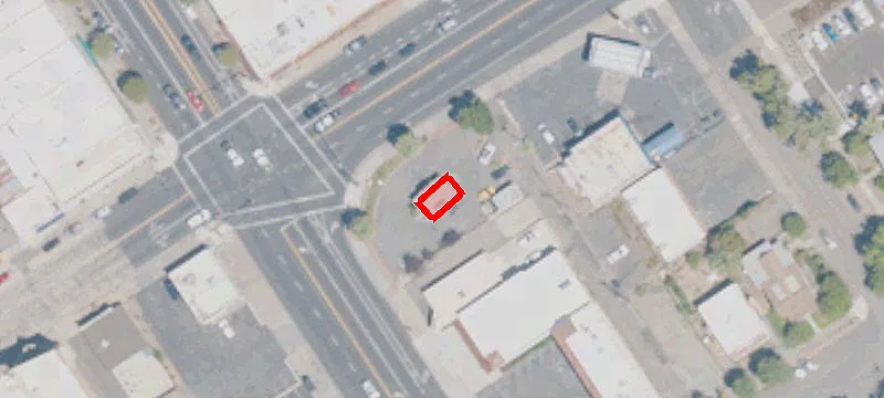 550 Main St