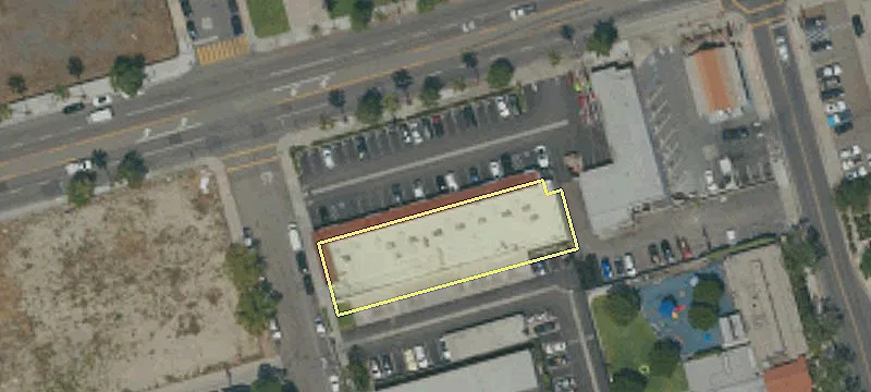 870 Lincoln Ave