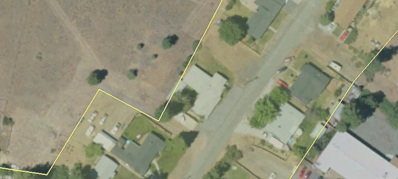 37394 Cascade Ave