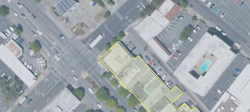 701 El Camino Real