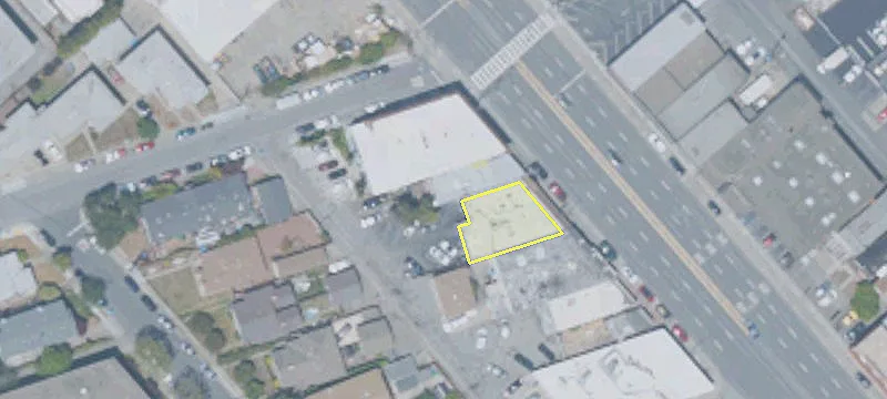 2210 El Camino Real