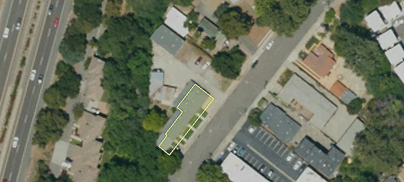 448 Dana St