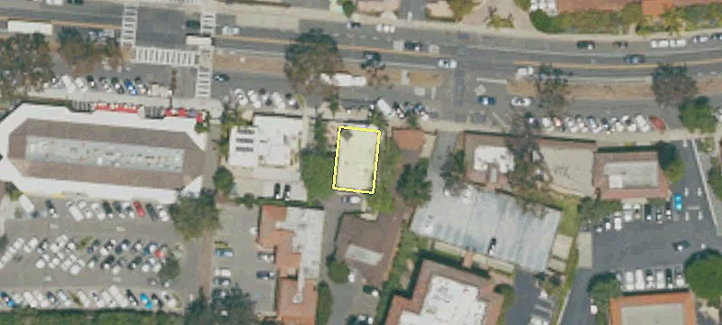 1209 Coast Vlg Rd