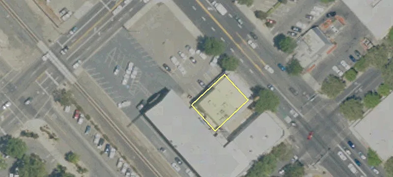 111 Golden State Blvd