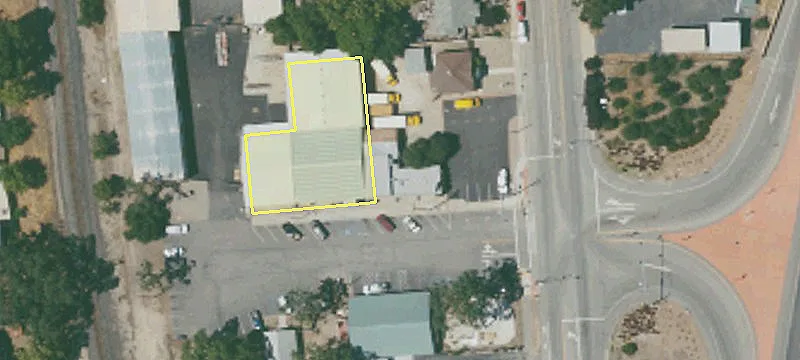 1701 Riverside Ave