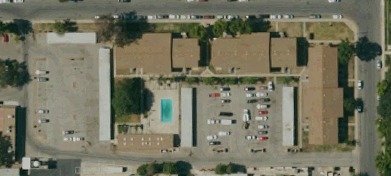 1300 5th Ave