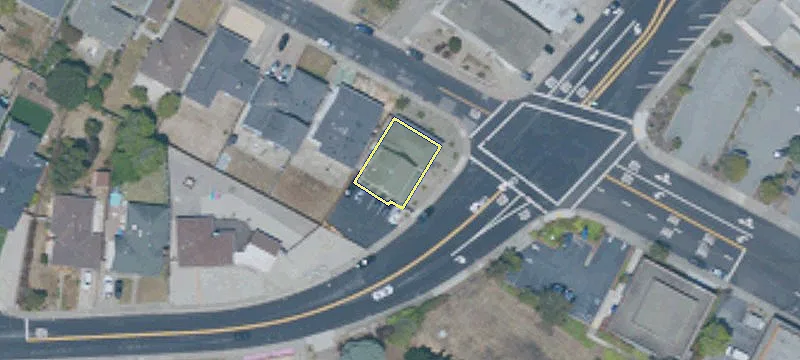 100 Arroyo Dr